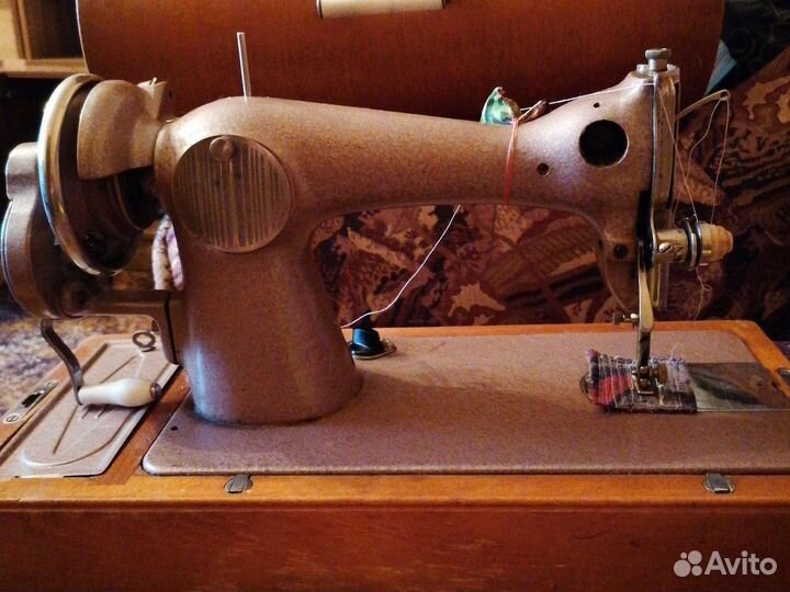 Швейная машинка подольск ручная