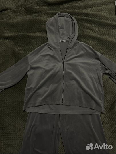 Велюровый костюм