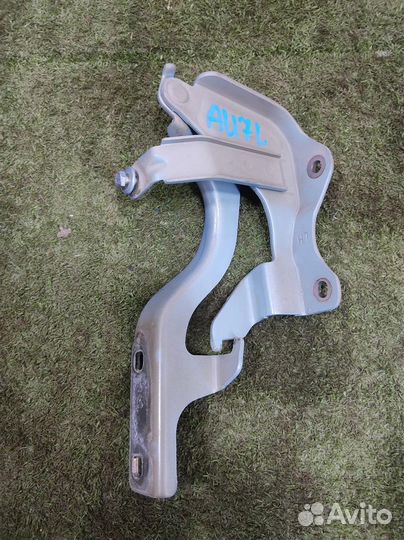 Петля капота левая Opel Antara 2014