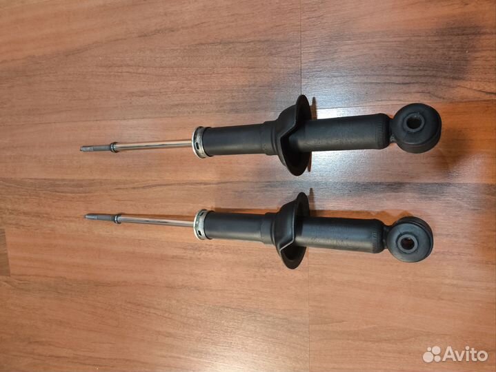 Амортизаторы задние Lancer 10