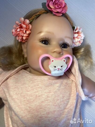 Кукла реборн девочка с одеждой