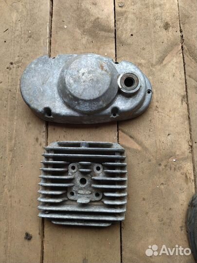 Левая крышка двигателя минск