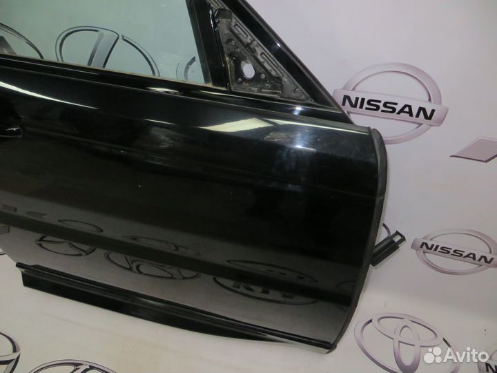 Передняя правая дверь Range Rover Sport