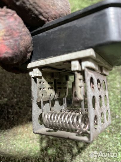 Резистор печки opel zafira b