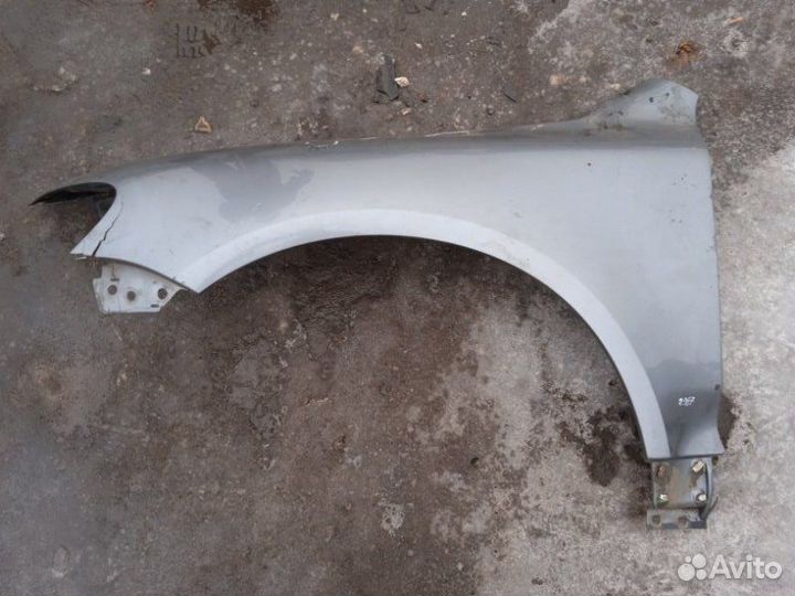 Крыло переднее левое Volkswagen Touareg