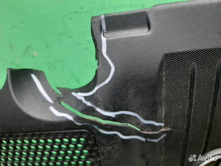 Крышка двигателя Mercedes Benz E-class W212 2009