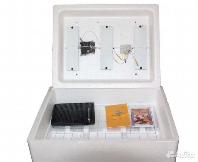 Инкубатор Несушка 77 яиц