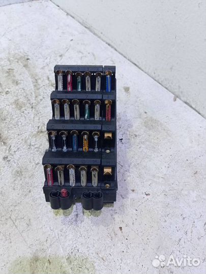 Блок предохранителей