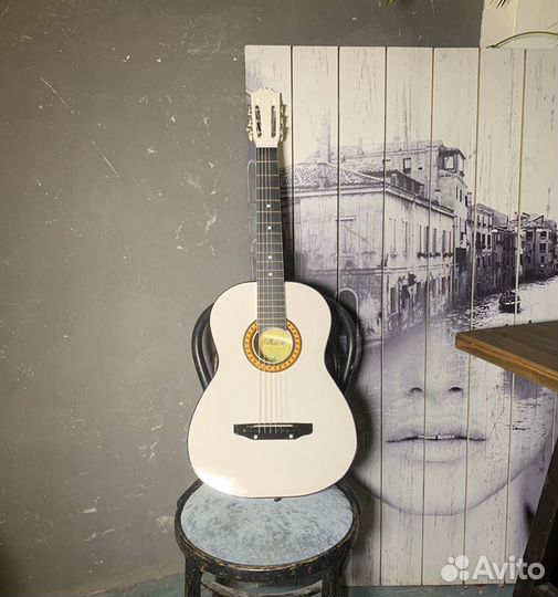 Гитара акустическая белая 4/4