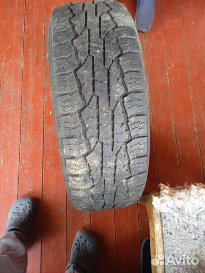 R16 Nokian Tyres zLine SUV 215/65, PCD 9x127 DIA 19