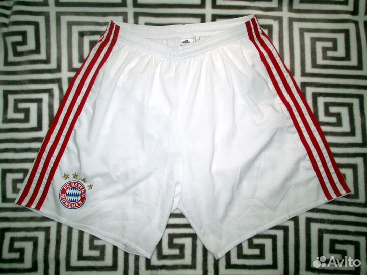 Шорты футбол.Adidas FC Bayern Munchen 48 р. новые