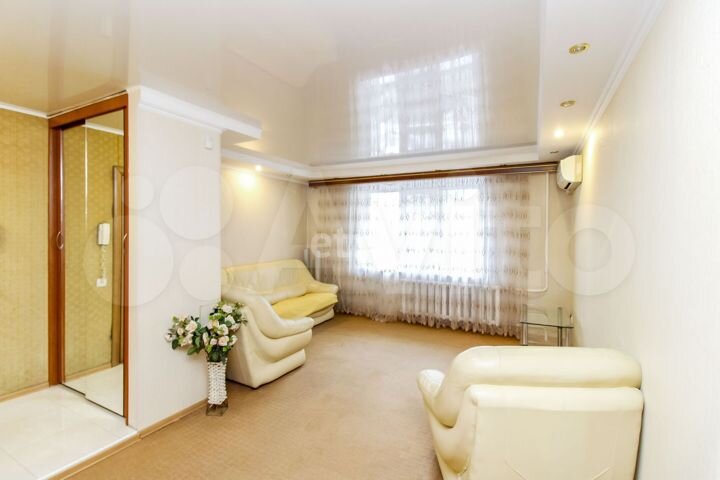 4-к. квартира, 90,3 м², 1/9 эт.