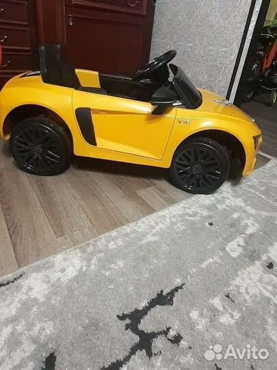 Детский электромобиль