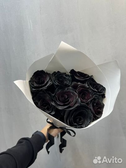 Черные розы в коробке букет цветы доставка