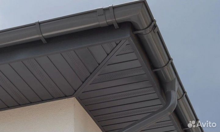 Софит белый