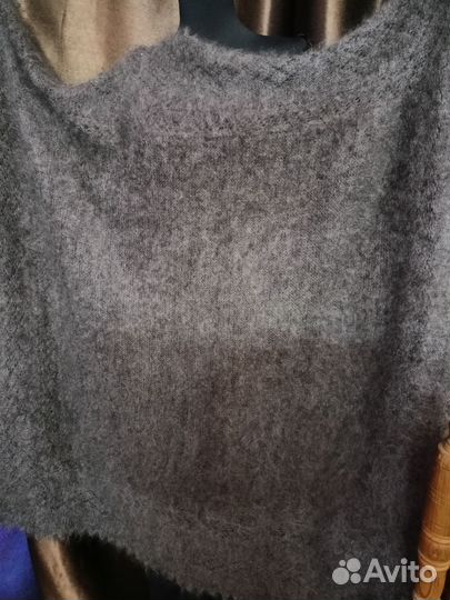 Платок пуховый белый