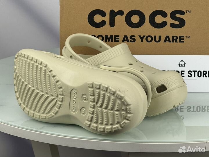 Сабо Crocs на Платформе бежевые