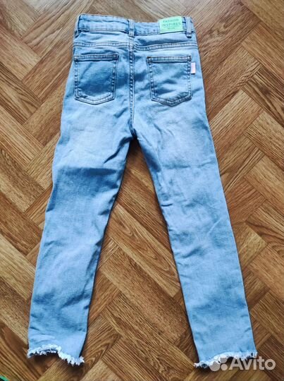 Джинсы для девочки 128