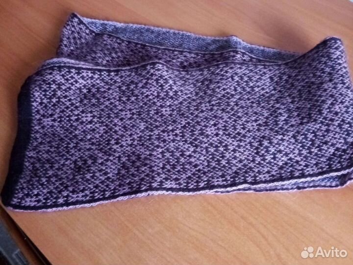 Женский берет с шарфом