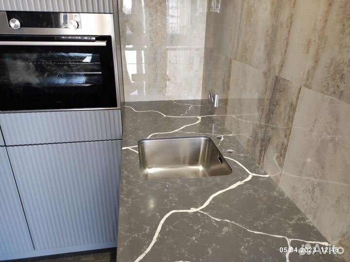 Столешница из искусственного камня Стол