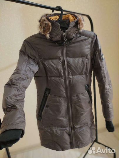 Пуховик женский Bugatti