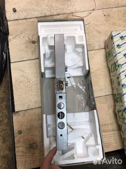 Замок mottura gorilla 85204 DR SR