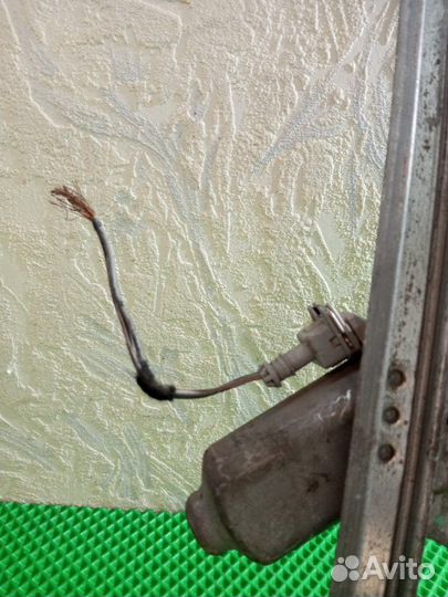 Стеклоподъемный механизм задний правый Rover 75