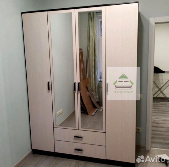 Шкаф распашной новый