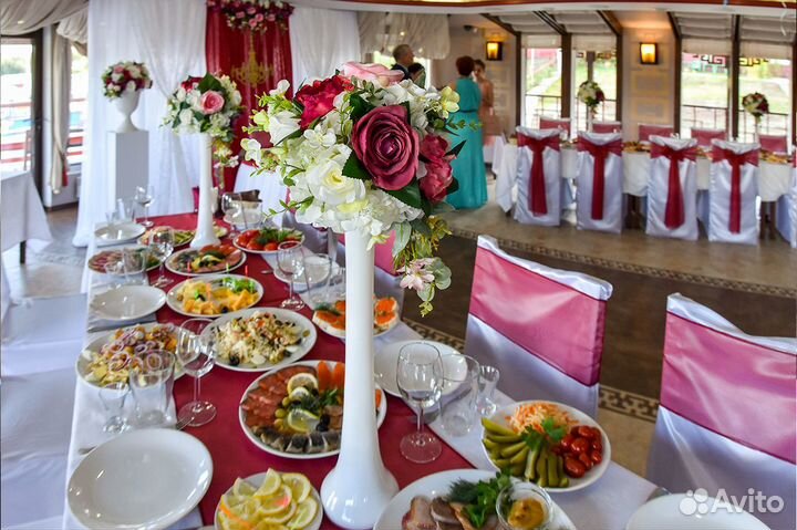 Банкетный зал на корабле