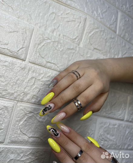 Маникюр наращивание ногтей педикюр