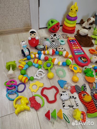 Детские развивающие игрушки от 0 +
