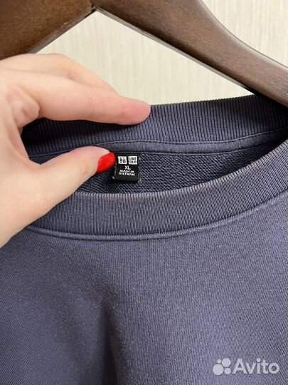 Свитшот uniqlo