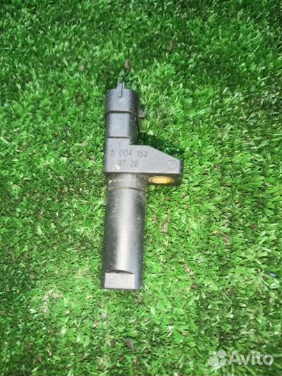 Датчик коленвала Mercedes-Benz E-Class W210 M112