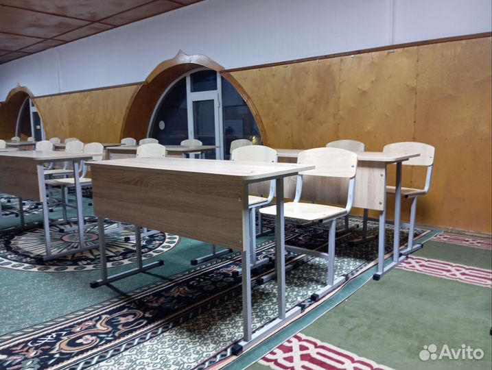 Школьная мебель, парты и стулья