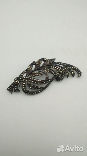 Брошь серебро 925 проба, вставка марказиты, первая