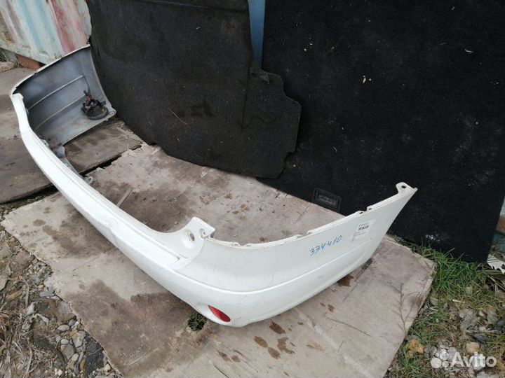 Бампер задний Nissan Serena C25