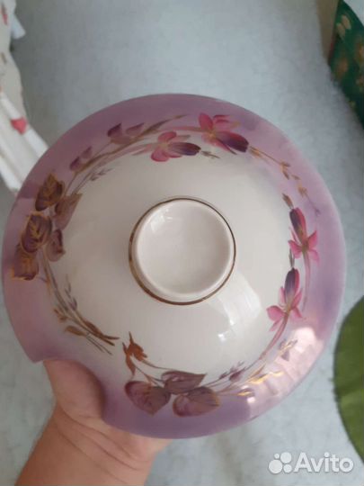 Фарфоровая супница