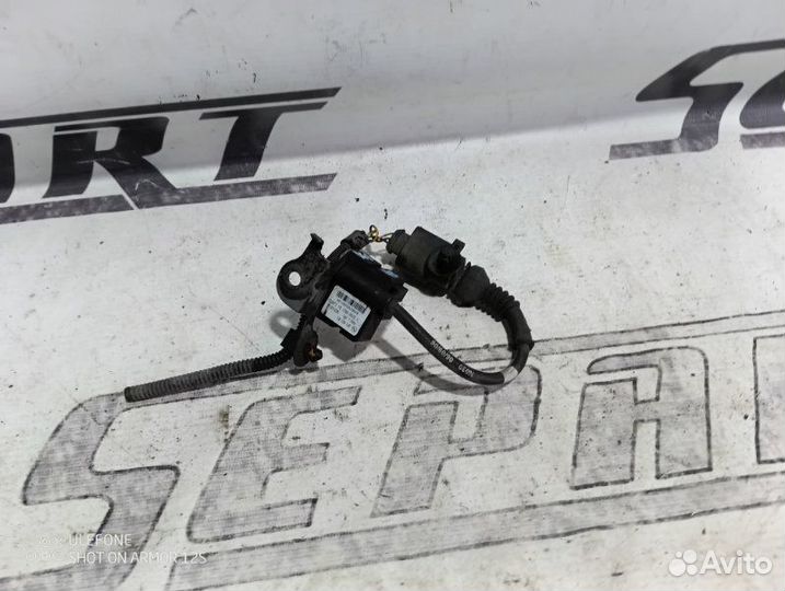 Датчик ускорения пневмоподвески передний правый