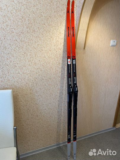 Беговые лыжи Atomic redster s9 carbon red