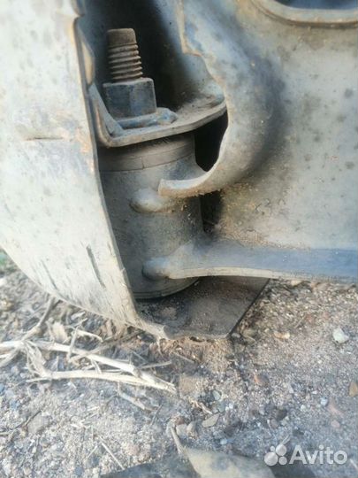 Передний правый рычаг Chevrolet Aveo T300, Cobalt