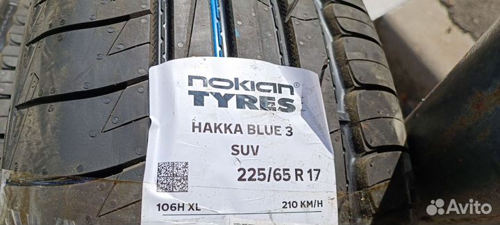 Nokian Tyres Hakka Blue 3 SUV 225/65 R17