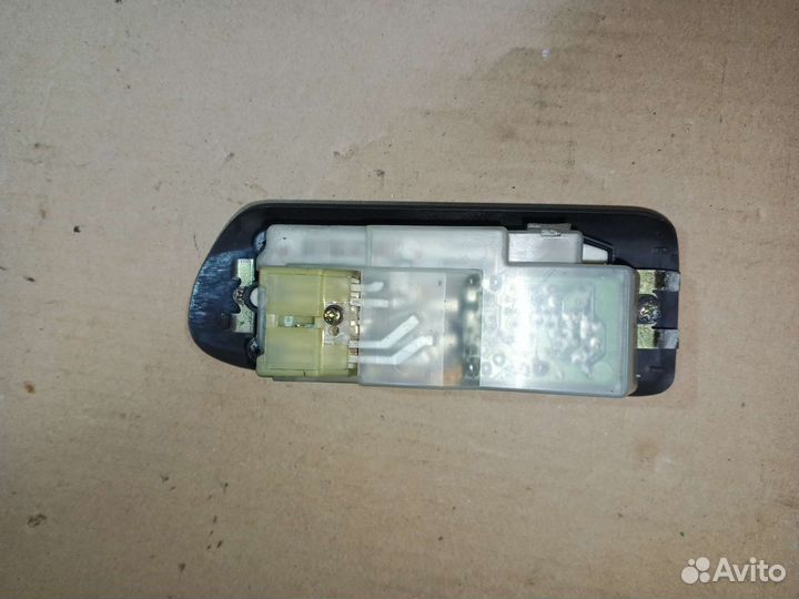 Блок стеклоподъемников Toyota Hiace 1996г