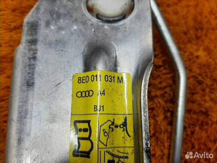 Домкрат Audi A4 B7/8E BWE 2006