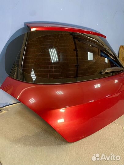 Крышка багажника Peugeot 308 2008год б.у