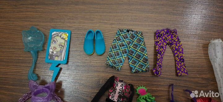 Аксессуары и одежда для кукол монстр хай