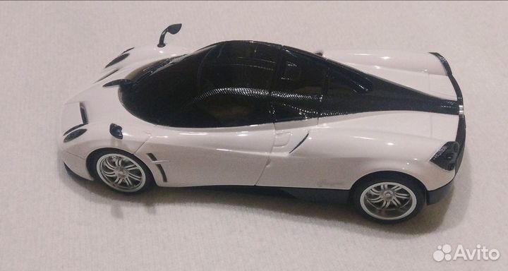 Машинка на радиоуправлении