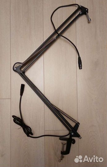 Микрофонная стойка пантограф crusher sound