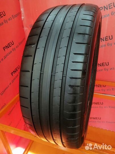 Pirelli P Zero PZ4 245/45 R21 104Y