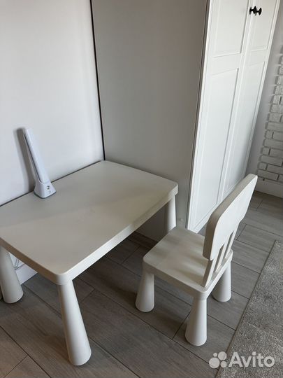 Детский стол и стул IKEA белый