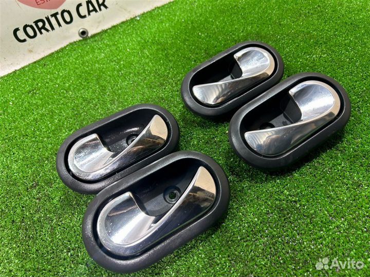 Ручка двери внутренняя Nissan Terrano D10 F4RE410